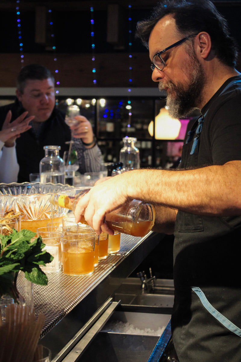 Jesse Cocktail Class 51890c3c cf93 455f b155 59085b1097bf